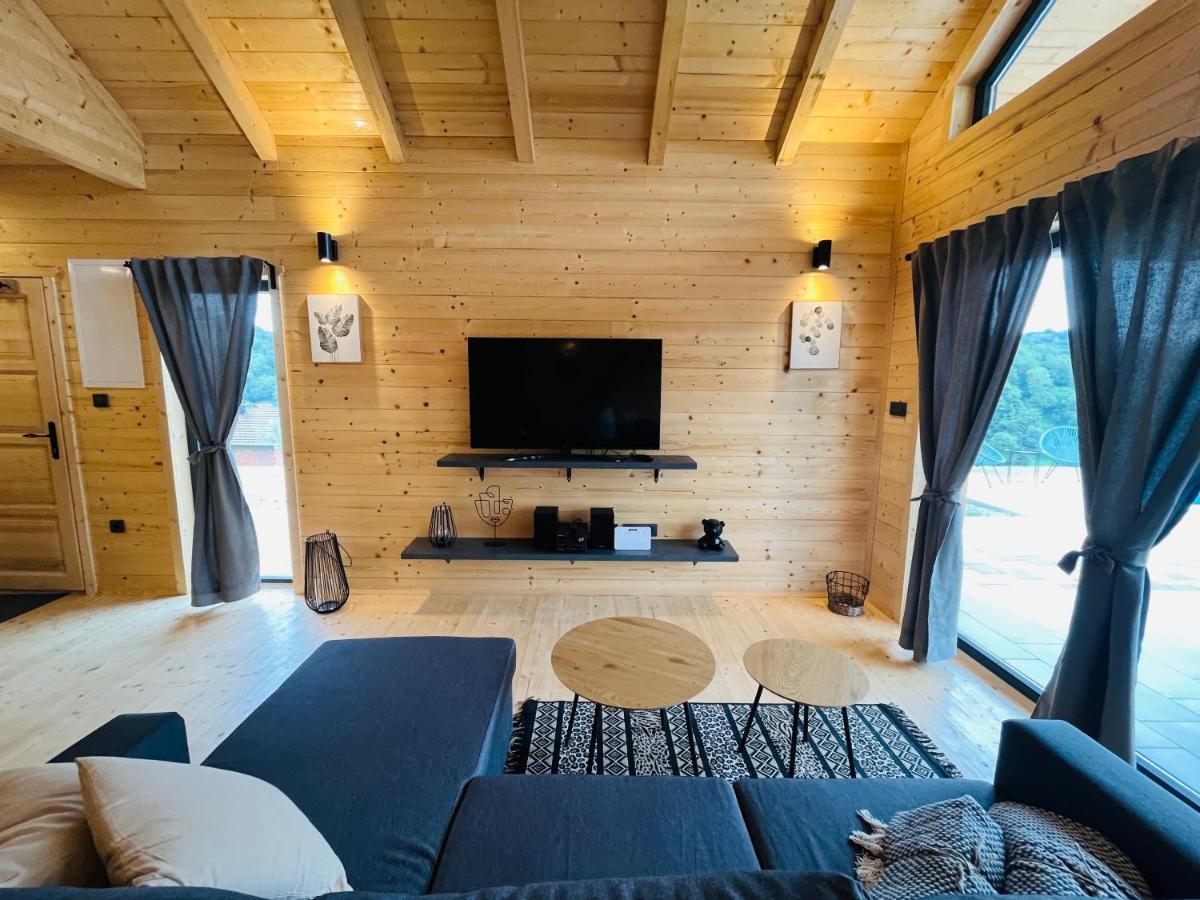 Holiday House Adamo Selno Ngoại thất bức ảnh