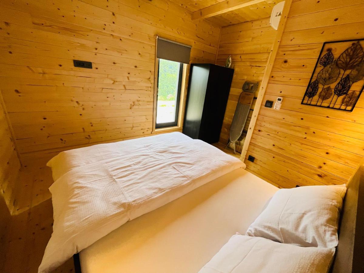 Holiday House Adamo Selno Ngoại thất bức ảnh