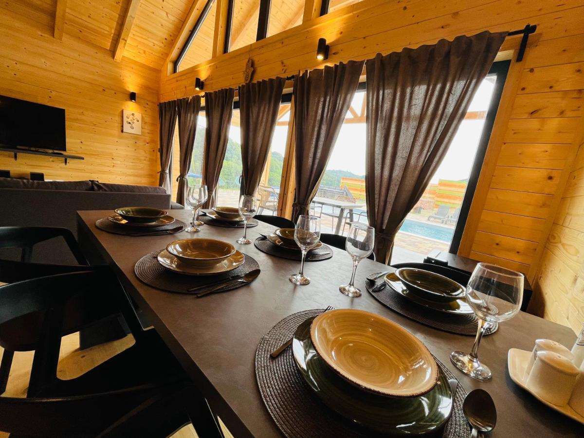 Holiday House Adamo Selno Ngoại thất bức ảnh